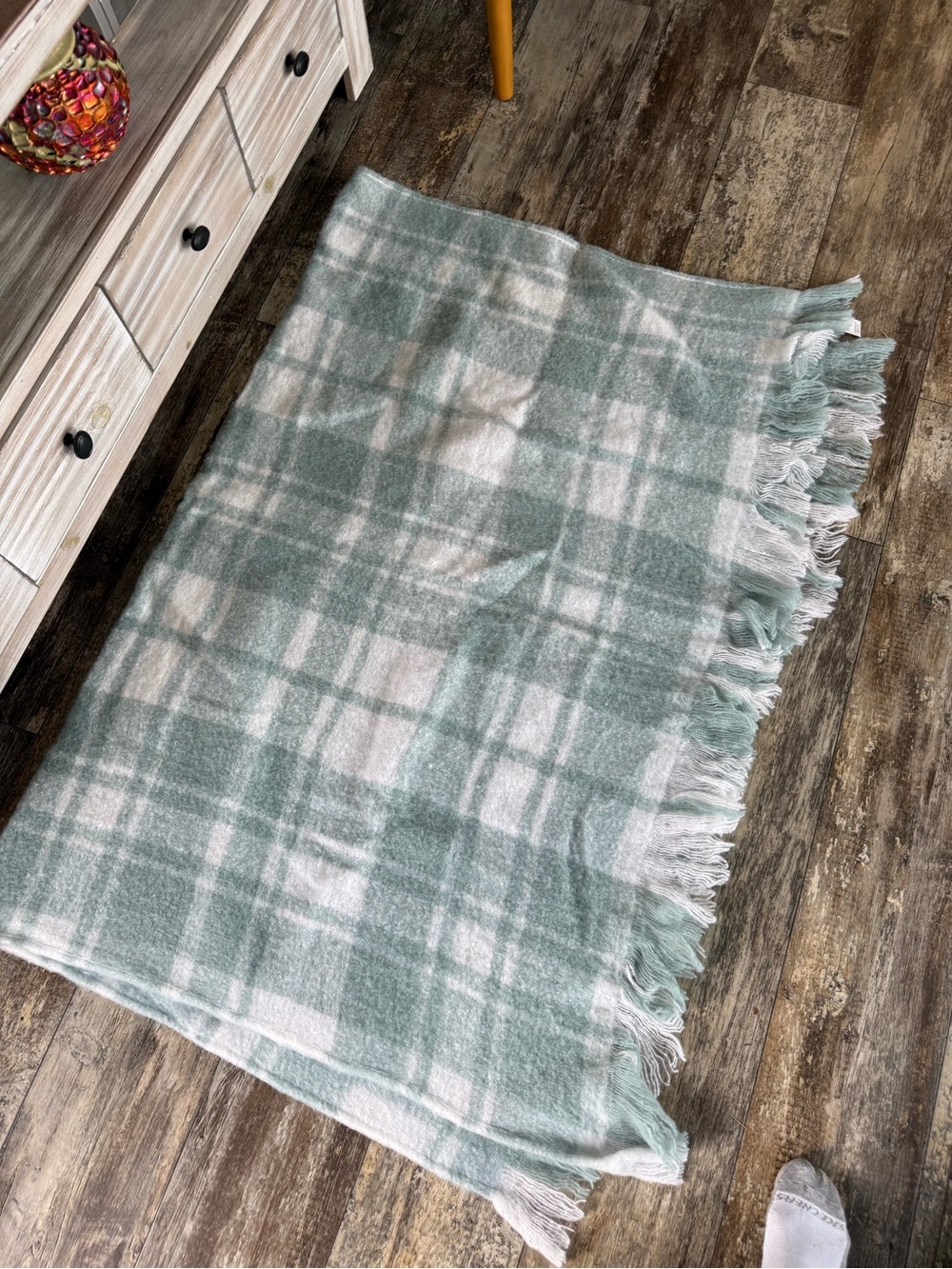 2 for $30 sale: NWT Loft sage green and white soft throw blanket / wrap